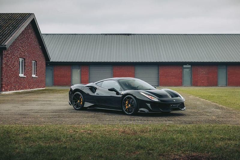 Schwarz Gebraucht 2020 Ferrari 488 Coupé | 449.000 € - Bild 1/4