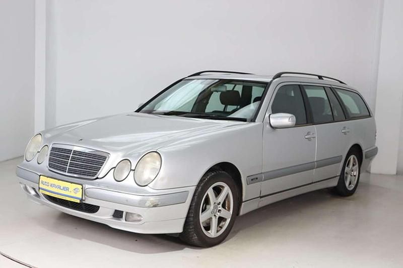 Silber Gebraucht 2001 Mercedes E270 Kombi | 1.290 € (Superpreis) - Bild 1/4