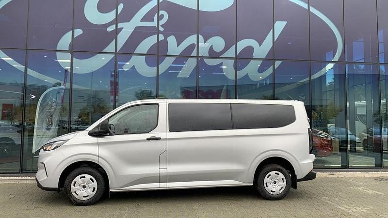 Neu Ford Transit Custom Trend 136 PS (100 kW) 2025 Silber Van / Kleinbus