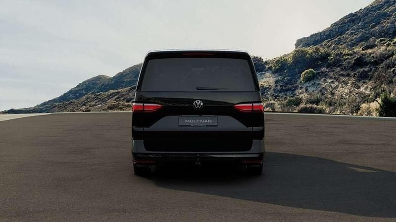 Neu VW LT 150 PS (110 kW) 2026 Deep black perleffekt Van / Kleinbus