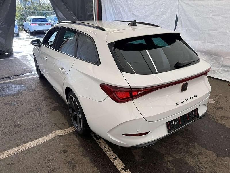 Gebraucht Cupra Leon 150 PS (110 kW) 2024 Candy weiss Kombi