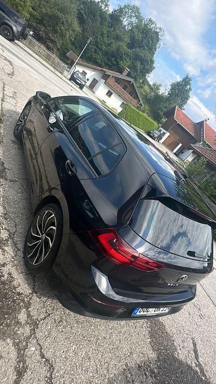 Gebraucht VW Golf VIII Move 150 PS (110 kW) 2023 Schwarz Limousine