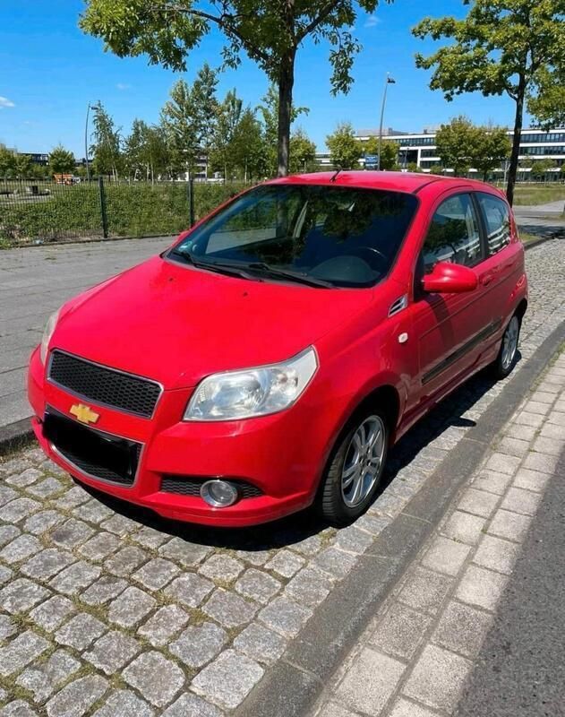 Rot Gebraucht 2009 Chevrolet Aveo Kleinwagen | 1.800 € (Fairer Preis) - Bild 1/4