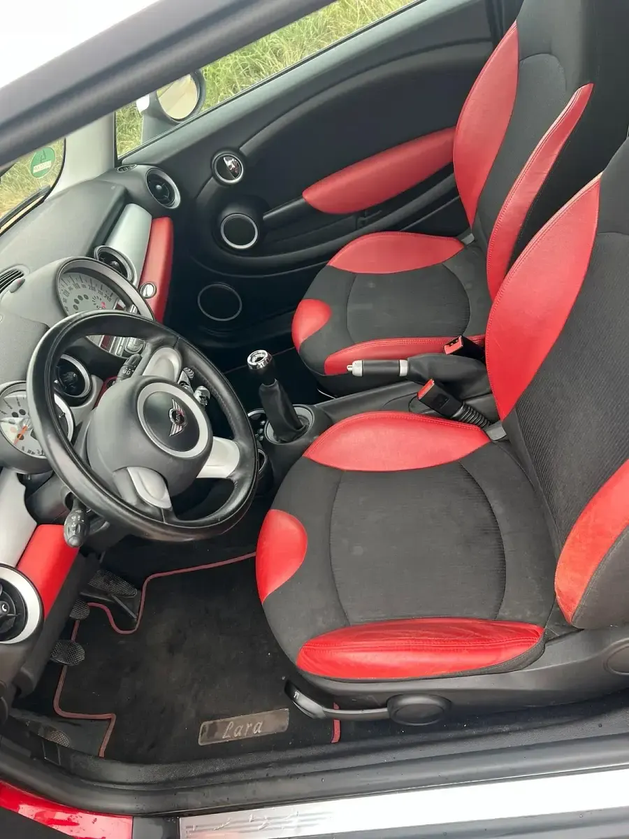 Używany Mini Cooper 120 KM (88 kW) 2007 Czerwony Hatchback
