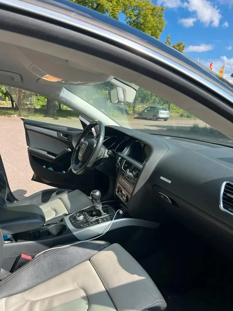 Gebraucht Audi A5 179 PS (131 kW) 2010 Schwarz Coupé