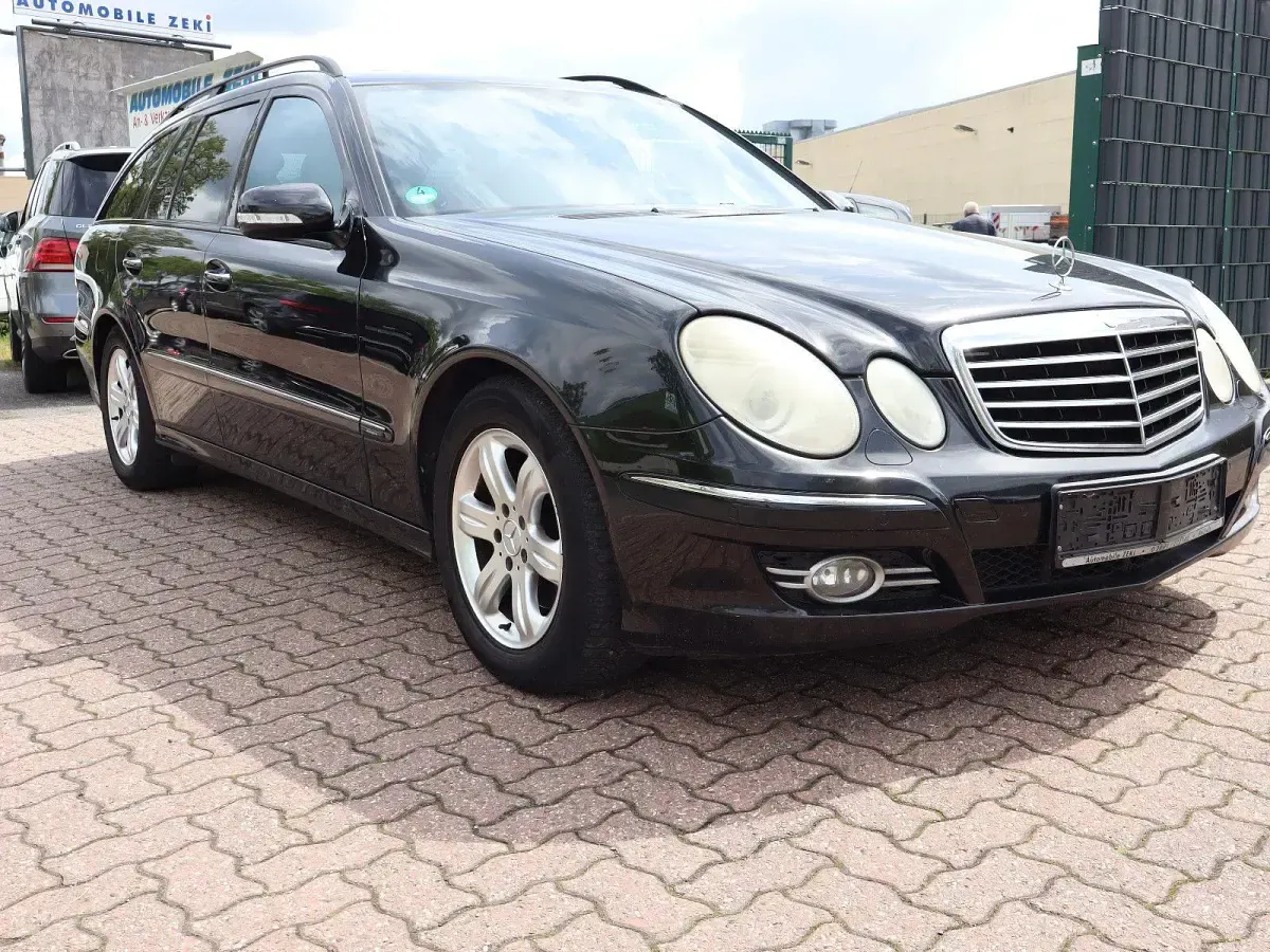 Gebraucht Mercedes E320 Avantgarde 224 PS (164 kW) 2007 Schwarz Kombi