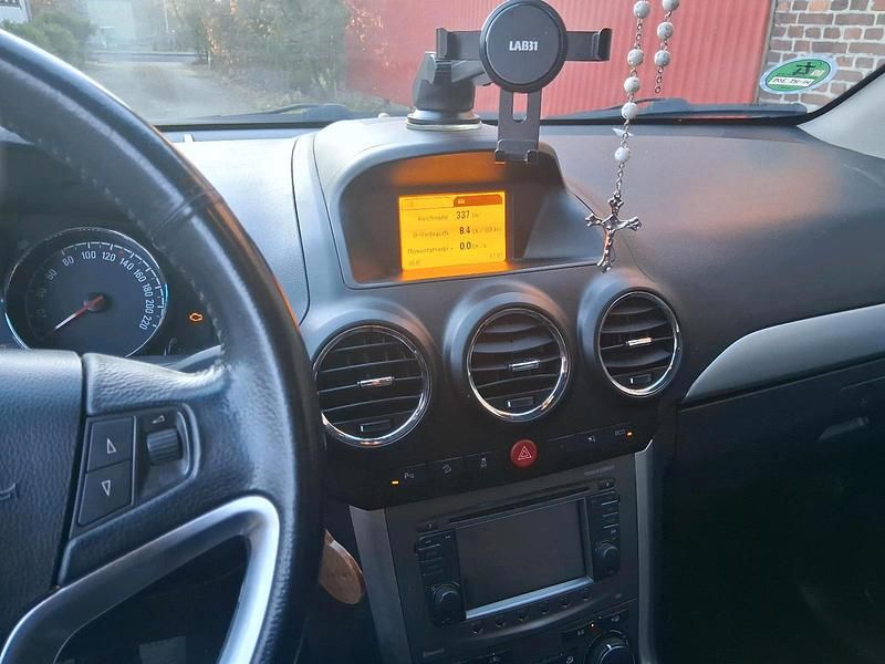 Gebraucht Opel Antara 163 PS (119 kW) 2014 Schwarz SUV