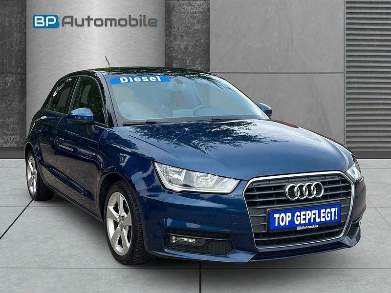 Blau Gebraucht 2016 Audi A1 Sportback Sport Kleinwagen | 8.990 € (Fairer Preis) - Bild 1/4