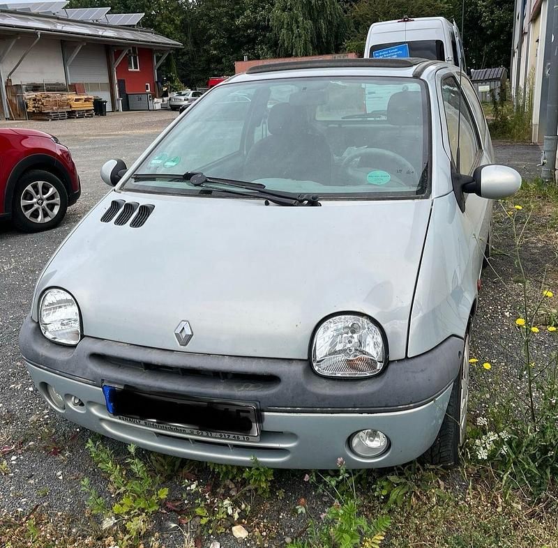 Silber Gebraucht 2001 Renault Twingo Authentique Kleinwagen | 500 € - Bild 1/4