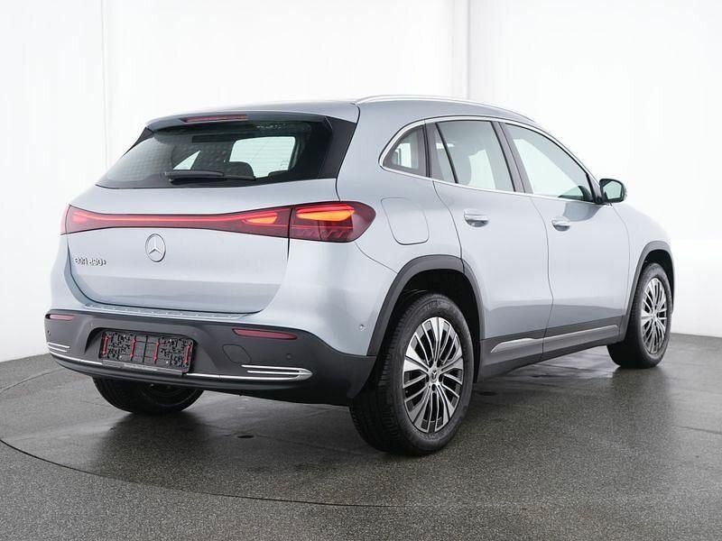 Gebraucht Mercedes EQA250+ Advanced Plus 139 kW (190 PS) 2025 Lack hightechsilber SUV