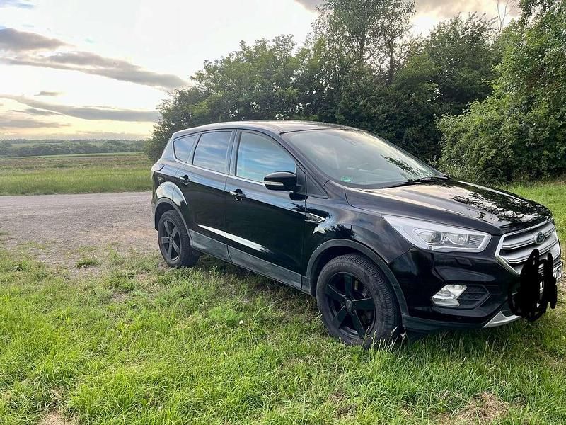 Gebraucht Ford Kuga Titanium 150 PS (110 kW) 2018 SUV