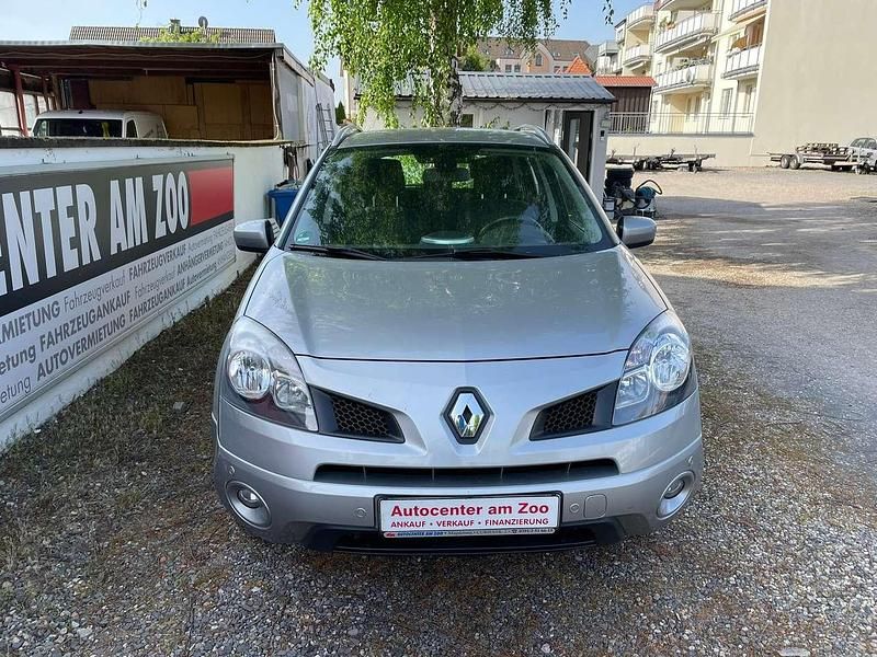 Gebraucht Renault Koleos Dynamique 150 PS (110 kW) 2009 Grau m SUV