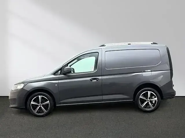 Gebraucht VW Caddy 122 PS (89 kW) 2023 Grau Van / Kleinbus