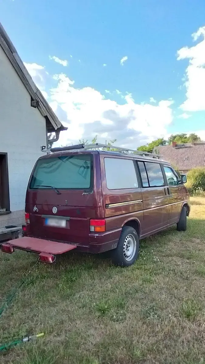 Gebraucht VW T4 110 PS (80 kW) 1995 Rot Van