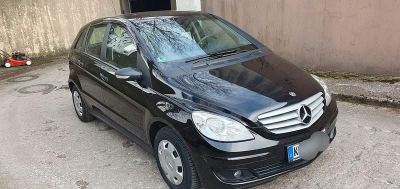Gebraucht Mercedes B170 116 PS (85 kW) 2008 Schwarz Van / Kleinbus