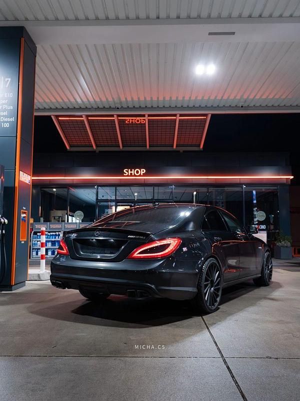 Gebraucht Mercedes CLS500 408 PS (300 kW) 2011 Schwarz Coupé