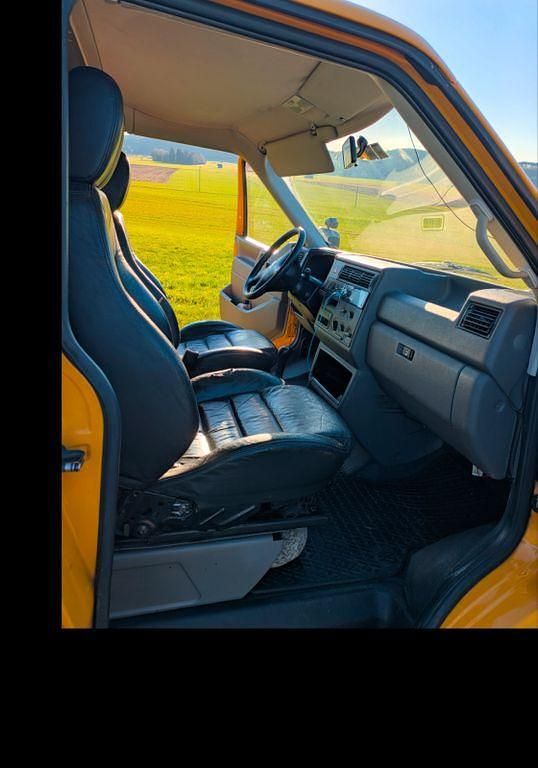 Gebraucht VW T4 77 PS (56 kW) 2000 Gelb Van