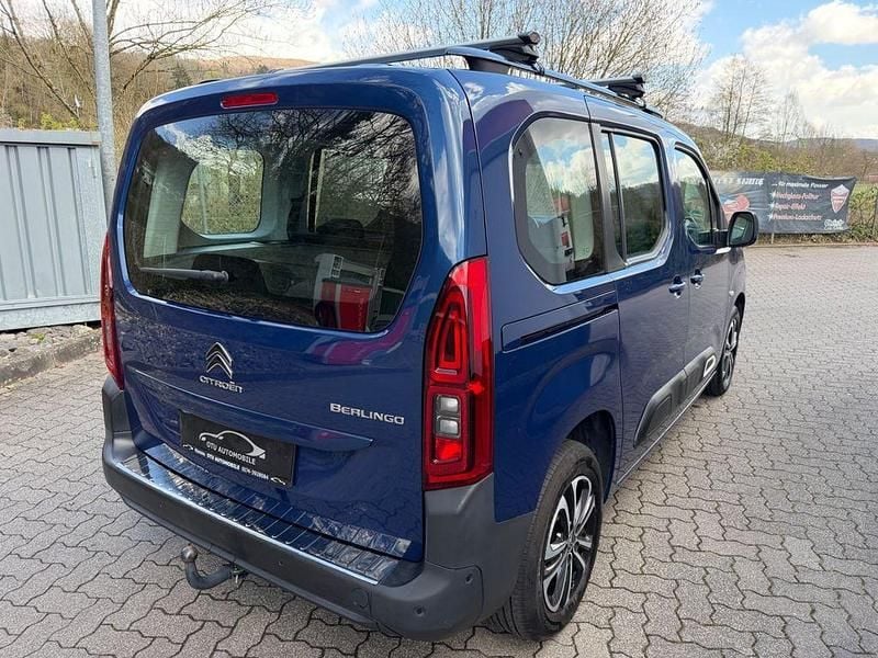 Gebraucht Citroën Berlingo Feel 131 PS (96 kW) 2019 Blau Van / Kleinbus