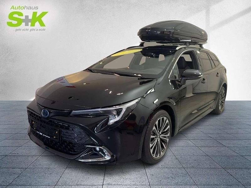 Mysticschwarz mica Neu 2025 Toyota Corolla Kombi | 39.980 € - Bild 1/4