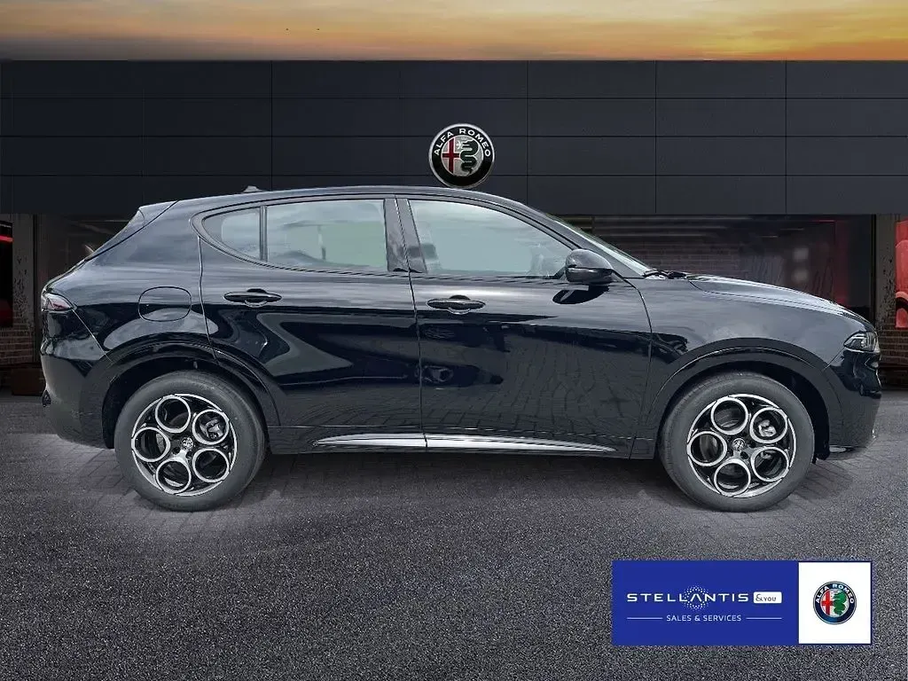Neu Alfa Romeo Tonale Sprint 160 PS (117 kW) 2026 SUV