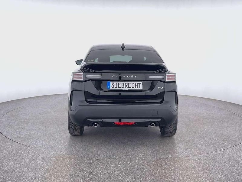 Neu Citroën C4 131 PS (96 kW) 2026 Schwarz SUV