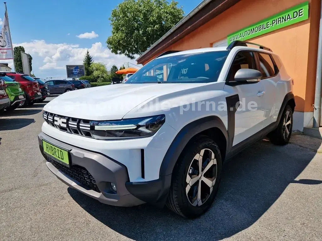 Neu Dacia Duster Journey 131 PS (96 kW) 2025 Weiß SUV
