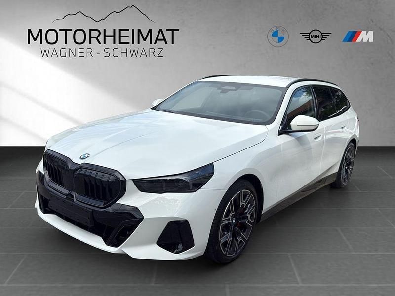 Alpinweiss iii Neu 2025 BMW 540 Performance Kombi | 77.975 € (Guter Preis) - Bild 1/3