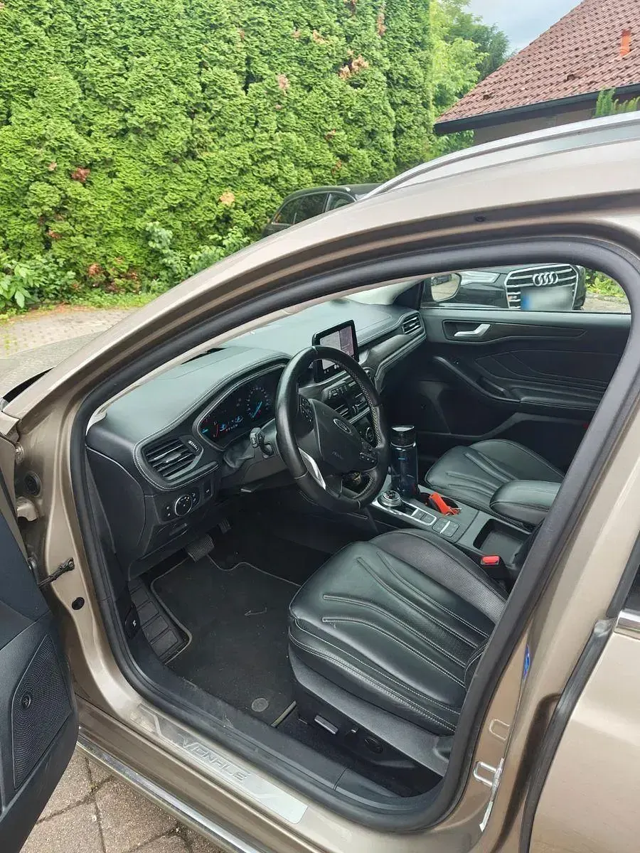 Gebraucht Ford Focus Vignale 150 PS (110 kW) 2019 Beige Limousine