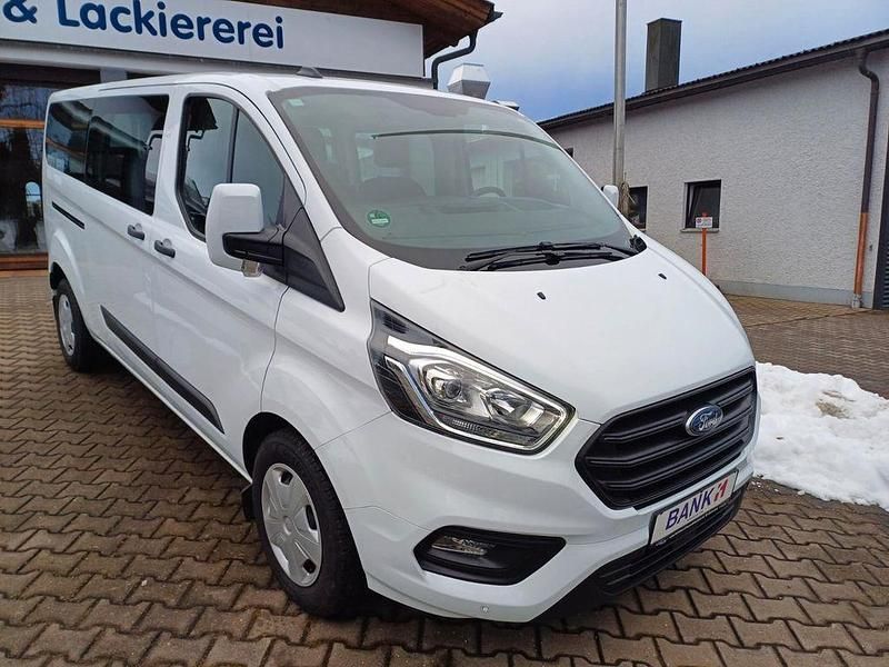 Gebraucht Ford Transit Trend 150 PS (110 kW) 2023 Weiß Kombi