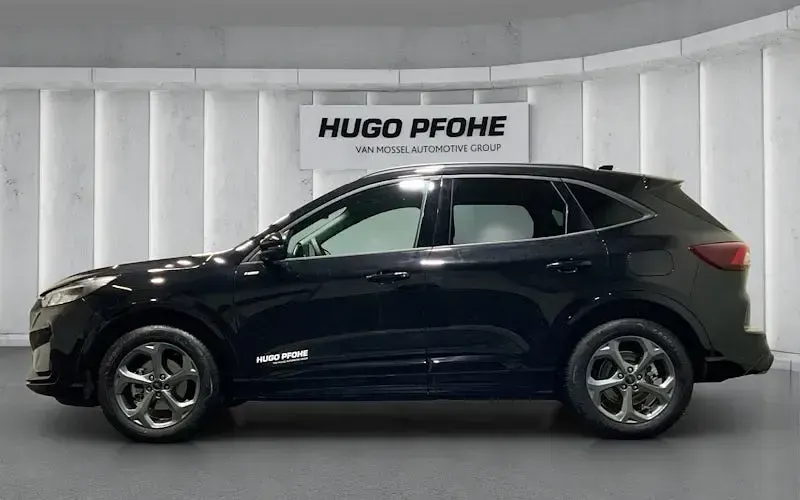 Gebraucht Ford Kuga ST-Line 180 PS (132 kW) 2026 Schwarz SUV