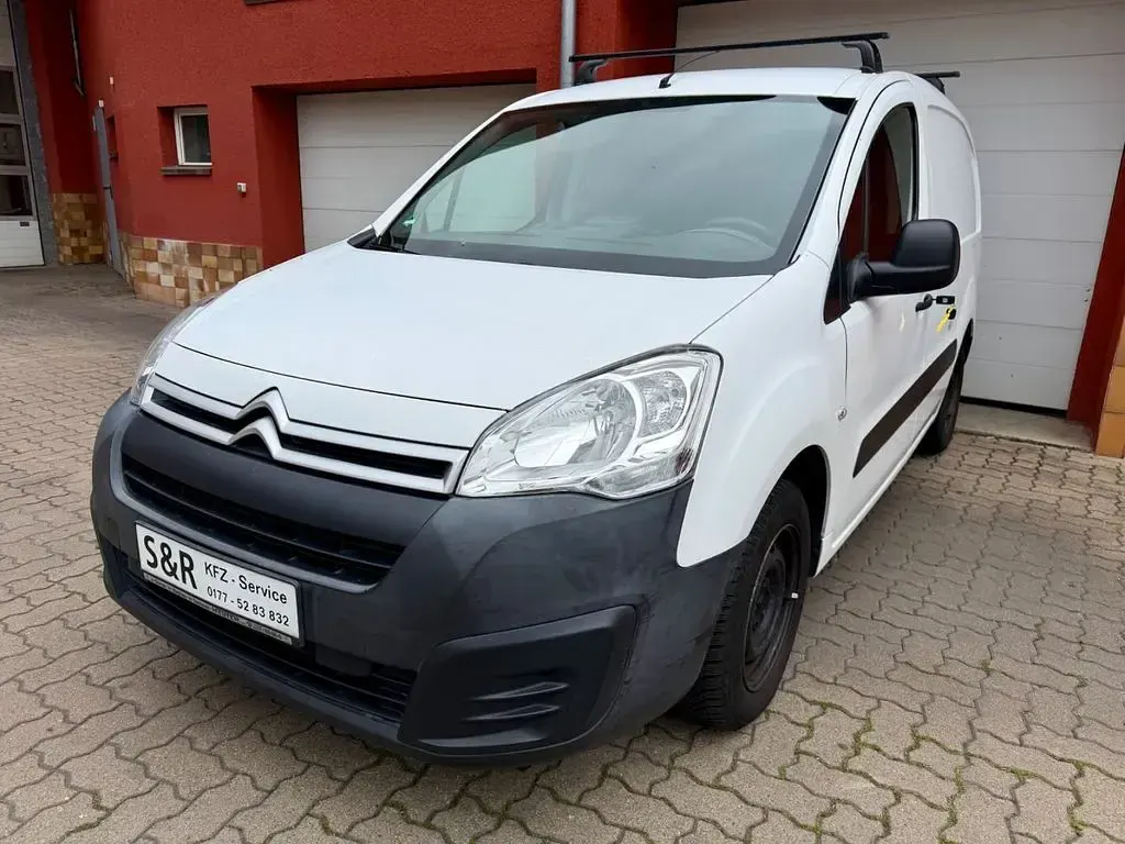 Gebraucht Citroën Berlingo Business Class 99 PS (72 kW) 2017 Weiß Van / Kleinbus