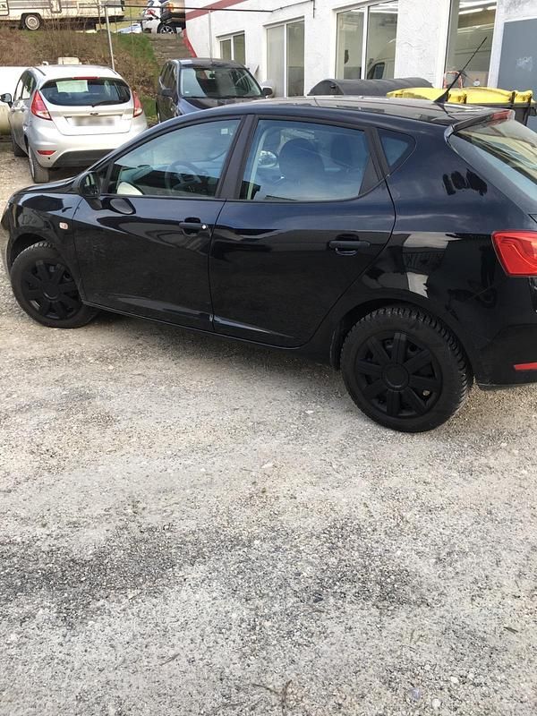 Gebraucht Seat Ibiza 105 PS (77 kW) 2015 Schwarz Kleinwagen