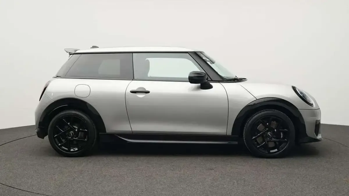 Usata Mini John Cooper Works 156 CV (114 kW) 2025 Grigio Utilitaria