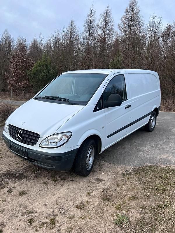 Gebraucht Mercedes Vito 95 PS (69 kW) 2008 Weiß Van