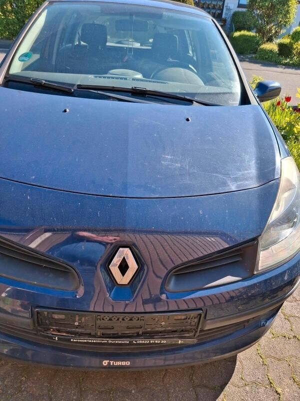Blau Gebraucht 2008 Renault Clio II Kleinwagen | 1.250 € (Guter Preis) - Bild 1/4