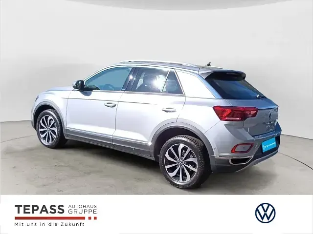 Usata VW T-Roc Style 150 CV (110 kW) 2024 Argento SUV