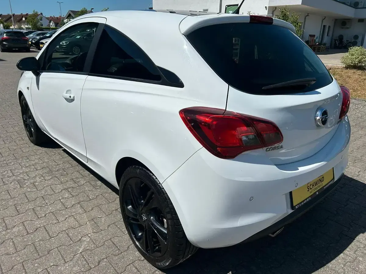 Gebraucht Opel Corsa 116 PS (85 kW) 2015 Weiß Kleinwagen