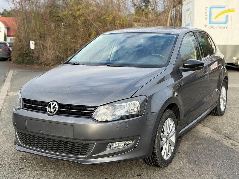 Gebraucht VW Polo Style 69 PS (50 kW) 2011 Grau Limousine