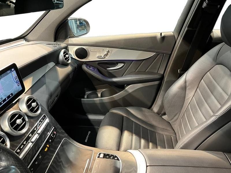 Gebraucht Mercedes GLC300 Urban 245 PS (180 kW) 2021 Schwarz Coupé
