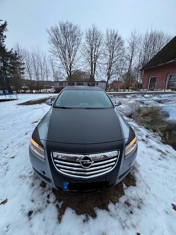 Gebraucht Opel Insignia 116 PS (85 kW) 2009 Grau Limousine