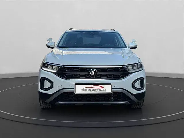 Gebraucht VW T-Roc Move 116 PS (85 kW) 2023 Weiß SUV