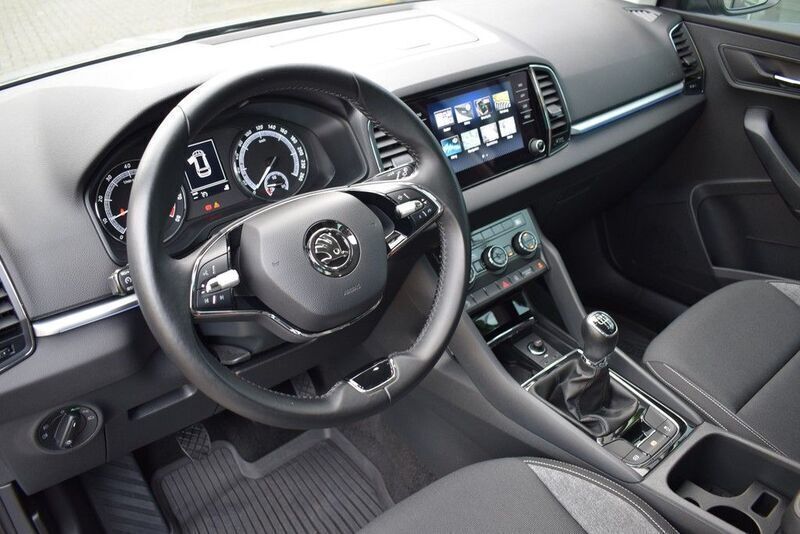 Gebraucht Skoda Karoq Drive 150 PS (110 kW) 2020 Business grau metallic met. SUV