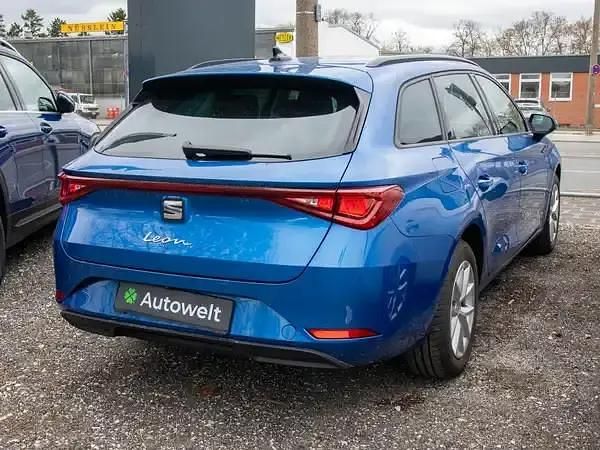 Usata Seat Leon 150 CV (110 kW) 2025 Blu Station wagon