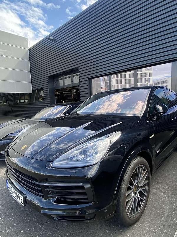Gebraucht Porsche Cayenne Coupe 340 PS (250 kW) 2021 Schwarz SUV