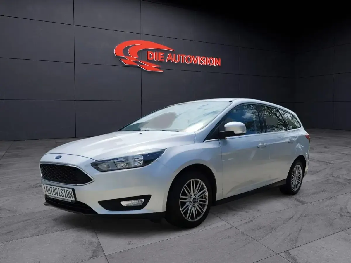 Gebraucht Ford Focus S 125 PS (91 kW) 2017 Silber Kombi