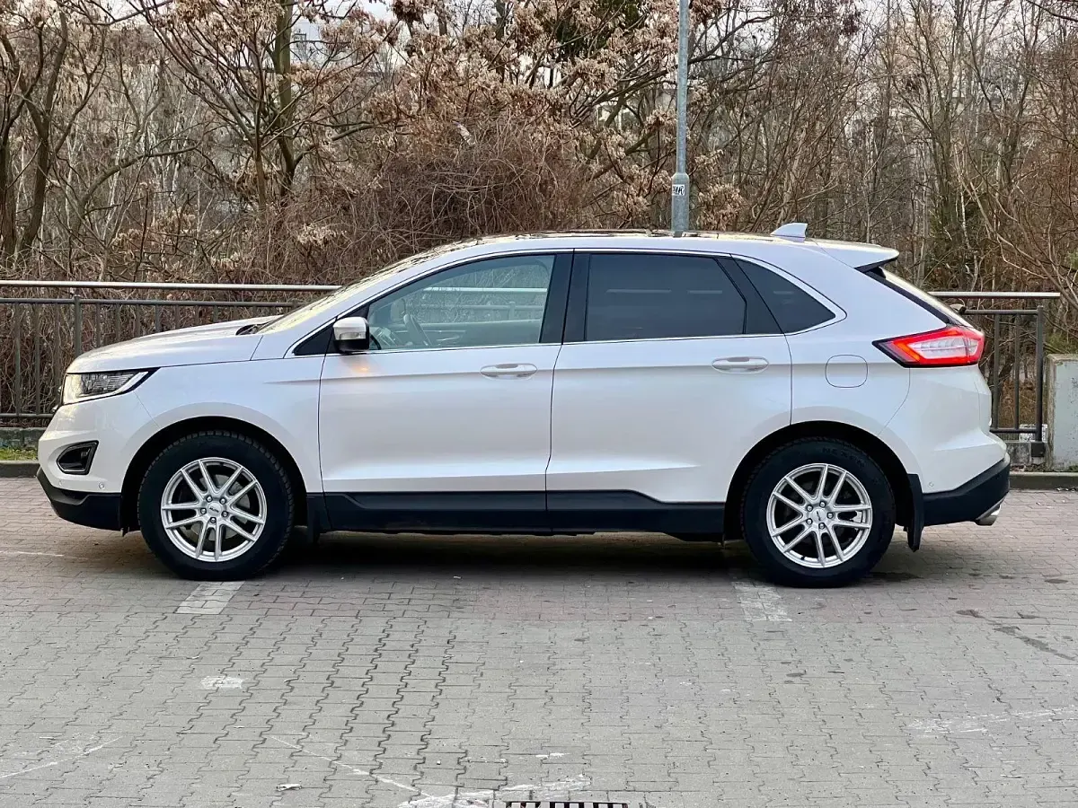 Gebraucht Ford Edge 211 PS (155 kW) 2017 Weiß SUV