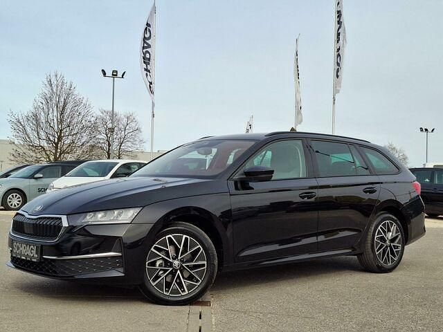 Gebraucht Skoda Octavia Selection 150 PS (110 kW) 2024 Schwarzmagic perleffekt Kombi