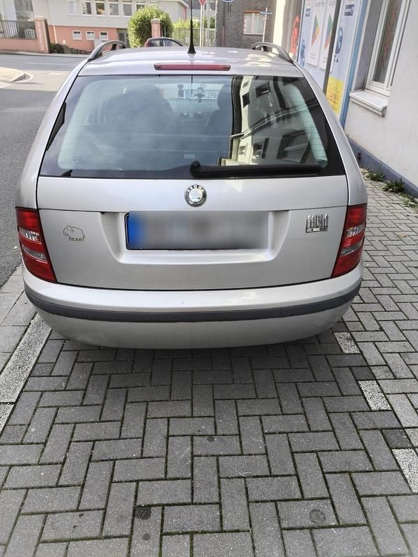 Gebraucht Skoda Fabia 80 PS (58 kW) 2002 Silber Kombi