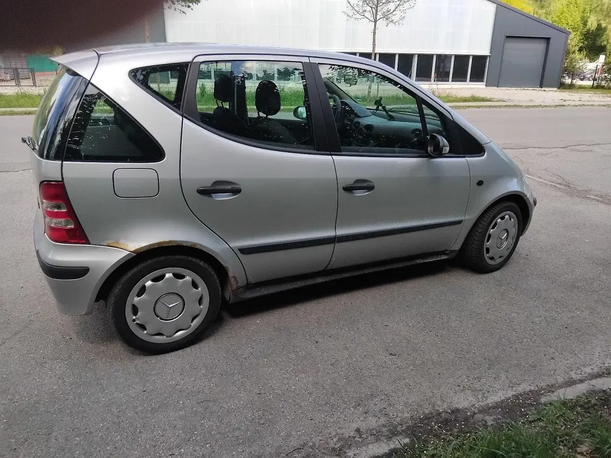 Gebraucht Mercedes A140 Classic 82 PS (60 kW) 2003 Silber Van / Kleinbus