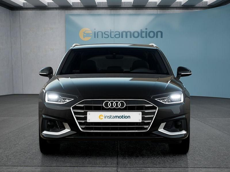 Schwarz Gebraucht 2024 Audi A4 Kombi | 41.249 € - Bild 1/4